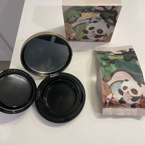 Catkin cushion foundation - Picture 2 of 5